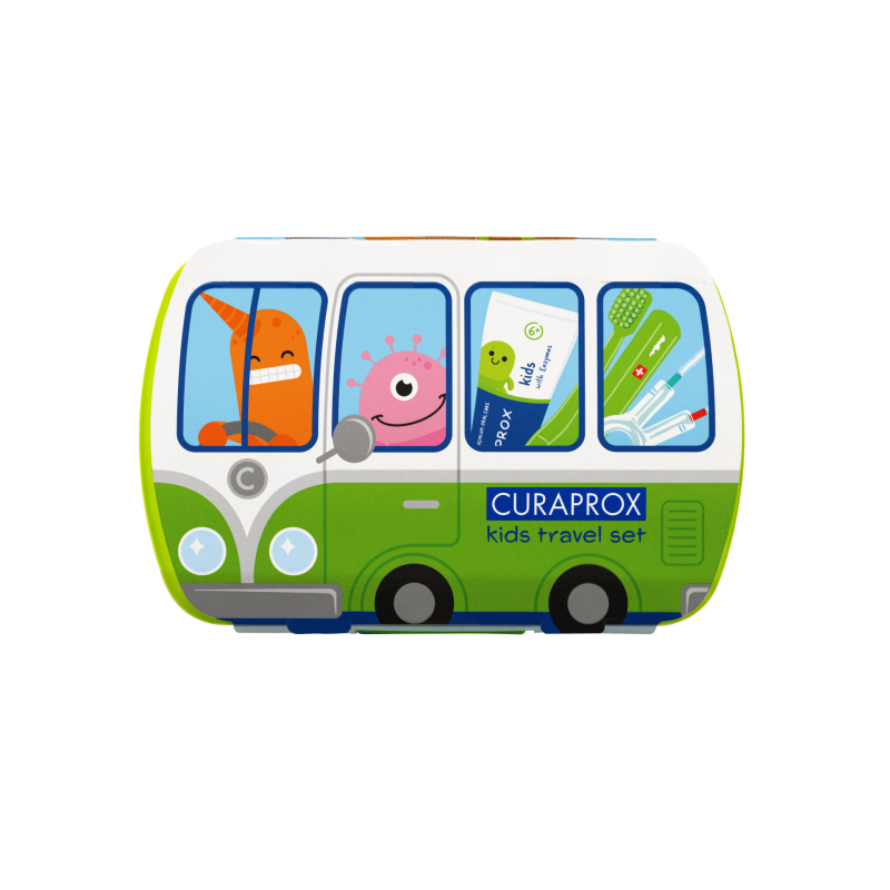 Curaprox Kids TravelSet Utazó készlet zöld (fogkefe fogközkefe fogkrém matrica)