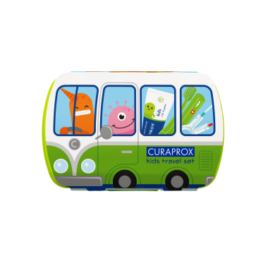 Curaprox Kids TravelSet Utazó készlet zöld (fogkefe fogközkefe fogkrém matrica)