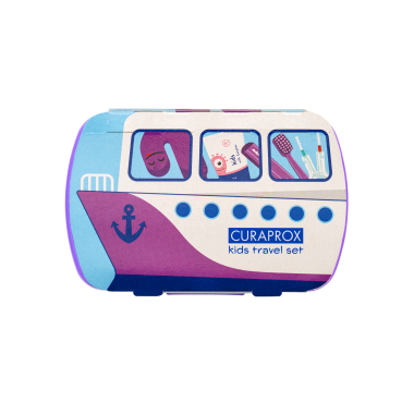 Curaprox Kids TravelSet Utazó készlet lila (fogkefe fogközkefe fogkrém matrica)
